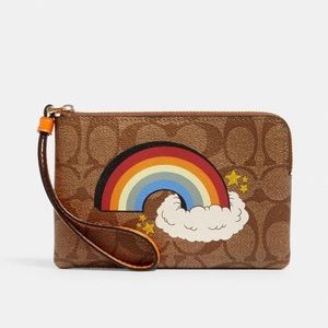 COACH ZIP Wristlet IN Signature CANVAS RAINBOW